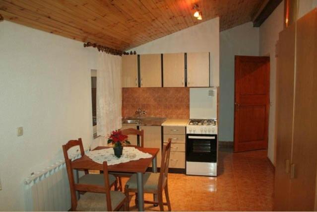 Apartments Nino Jasenak Bagian luar foto